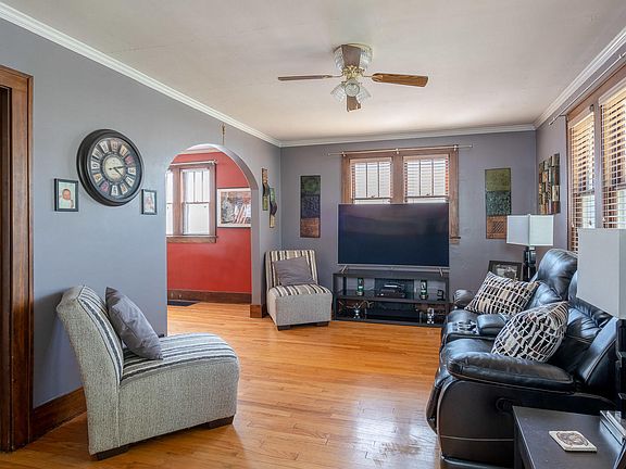2nd image of 1012 Veto St NW