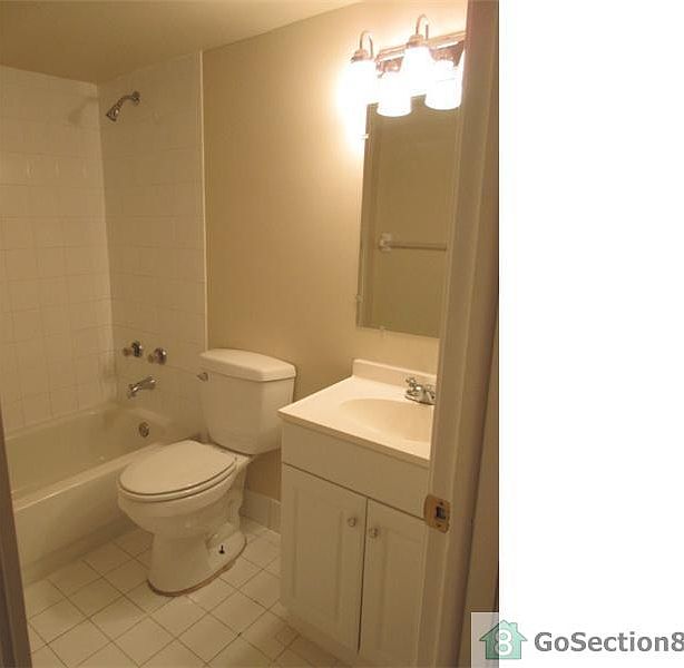 2nd image of 2431 NW 56th Ave #5-101
