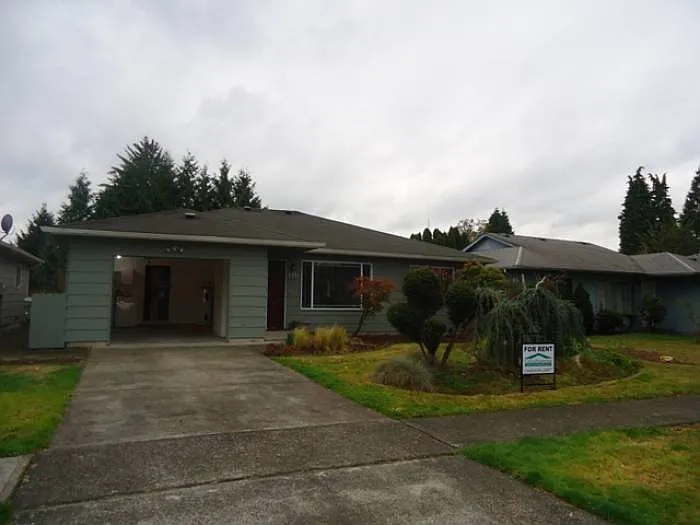 3321 Tori Ln photo 1