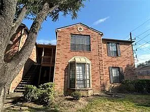 2255 Braeswood Park Dr #218