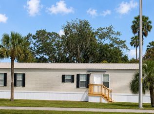 1035 Paradise Ln, Jacksonville, FL 32233