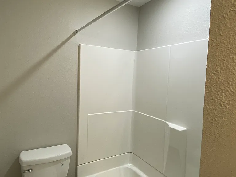815 N Lydia St — Photo 10