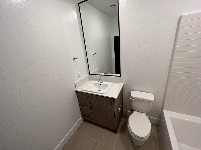 502 W Mahogany Ln — Photo 11