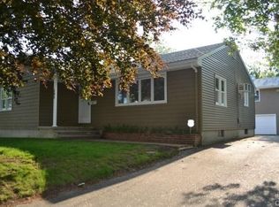 595 Light St, Stratford, CT 06614