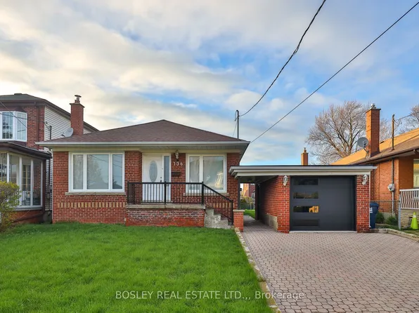136 Regina Ave, Toronto, ON M6A 1R7