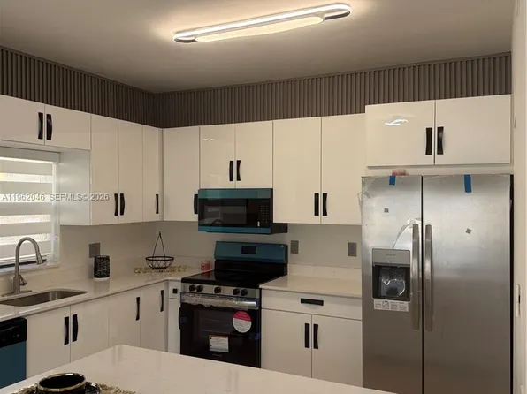 6793 SW 152nd Pl #47-93, Miami, FL 33193