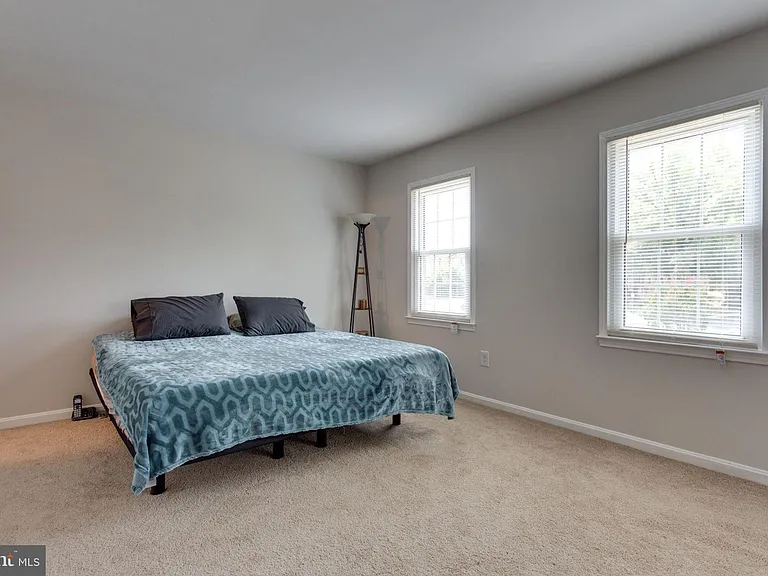 9427 Cherwek Dr — Photo 12