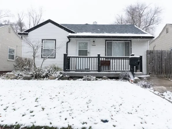 23092 Pilgrim Ave, Hazel Park, MI 48030