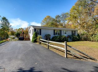 14 Cheney Ave, Randolph, ME 04346