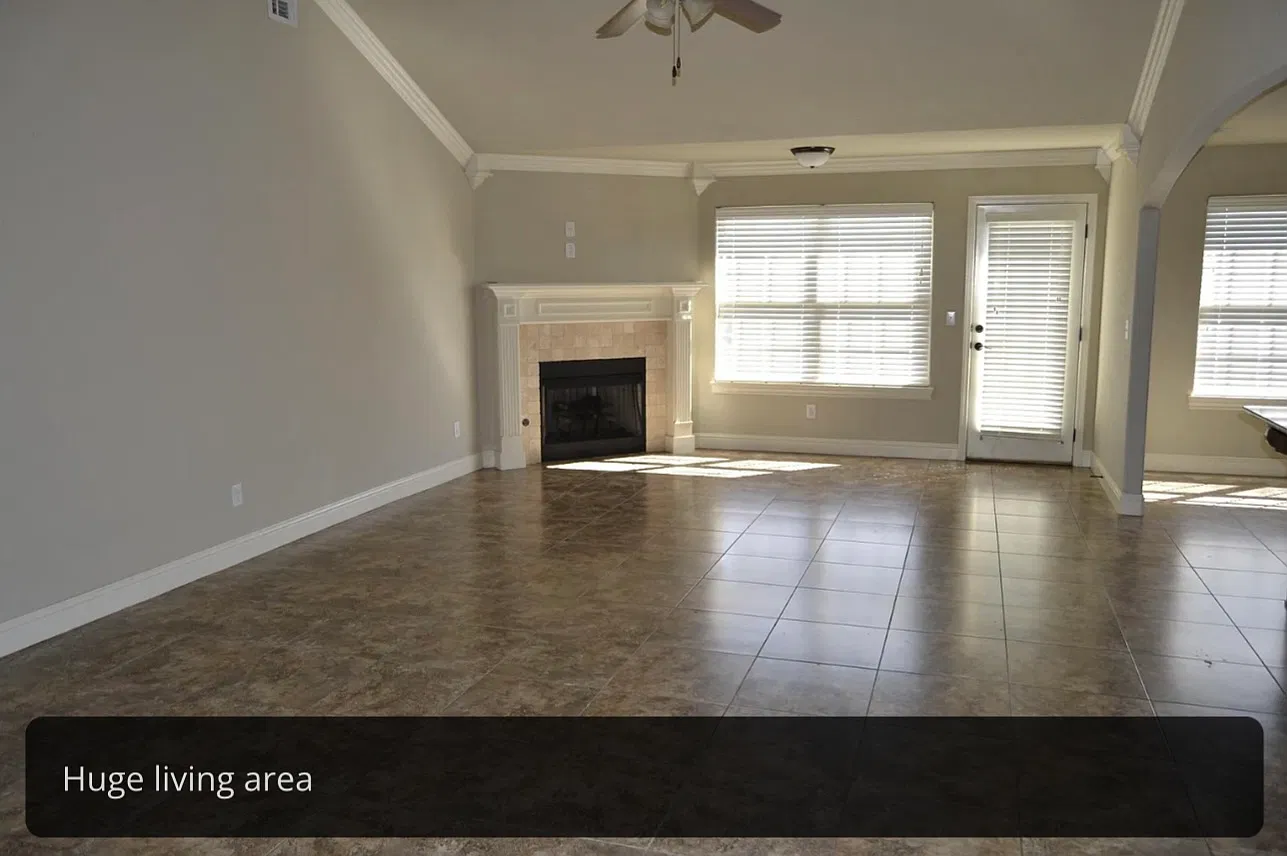 4 bed, 2000 sqft, $1,995 — Photo 3