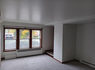603 Lincoln Ave APT A, Fox River Grove, IL 60021