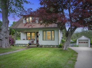 167 Old Norwich Rd, Quaker Hill, CT 06375