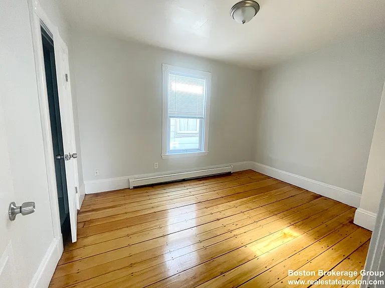 22 Howell St #3 — Photo 6