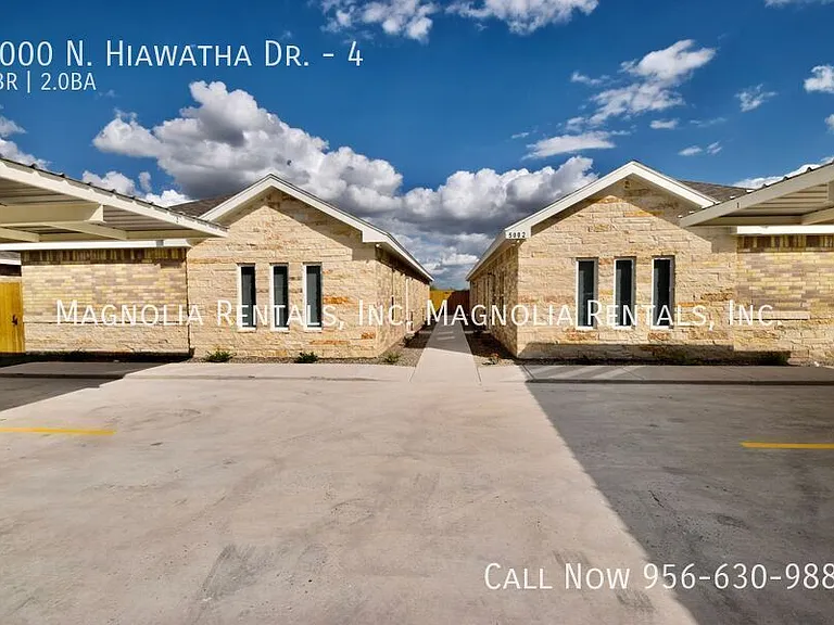 5000 N Hiawatha Dr #4 — Photo 1
