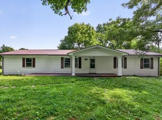 2385 Midway Rd, Smithville, TN 37166