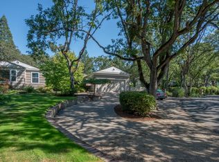 2431 E Main St, Medford, OR 97504