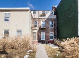 247 Warren St #7, Hudson, NY 12534