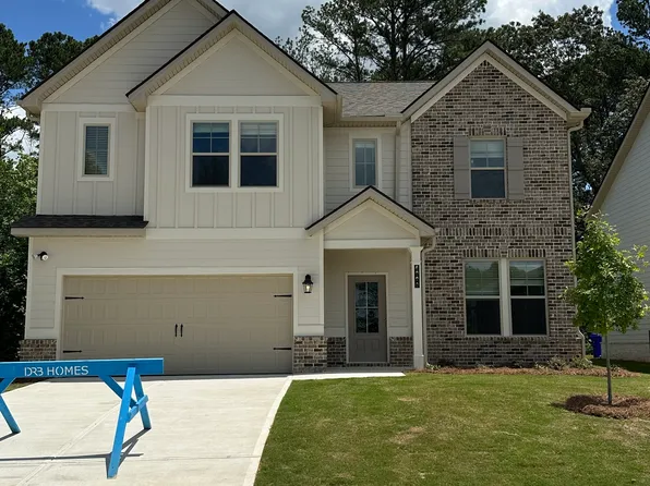 4090 Diane Ln, Fayetteville, GA 30214