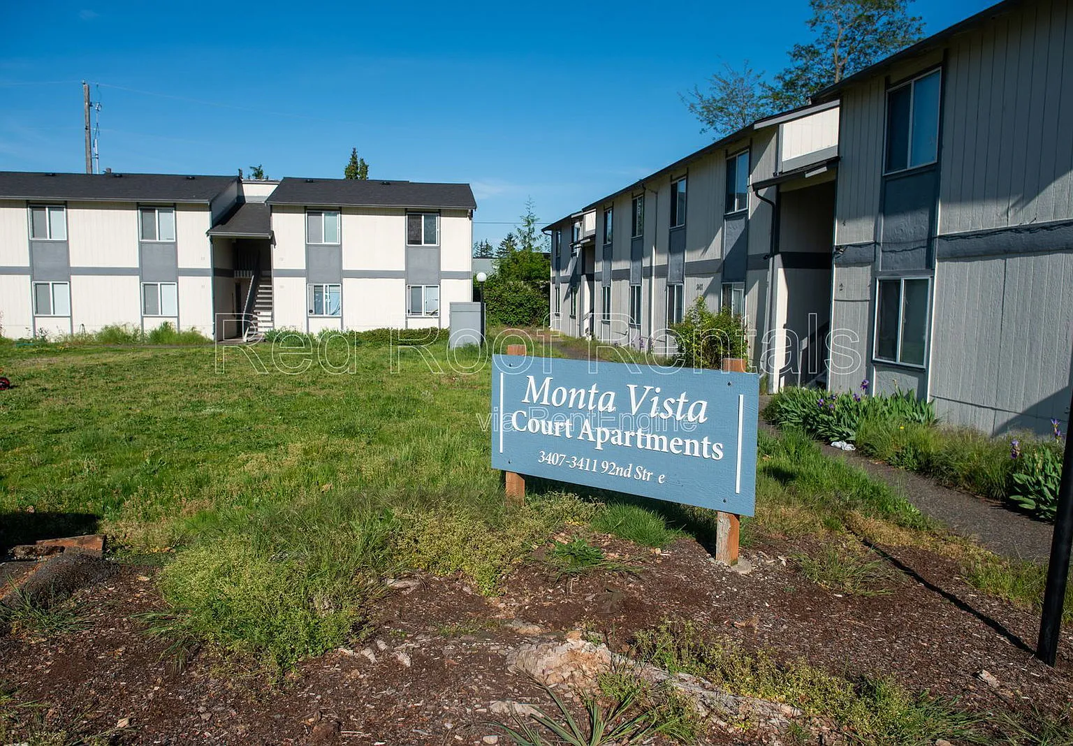 2 bed, 1.0 bath, 700 sqft, $1,395 — Photo 2