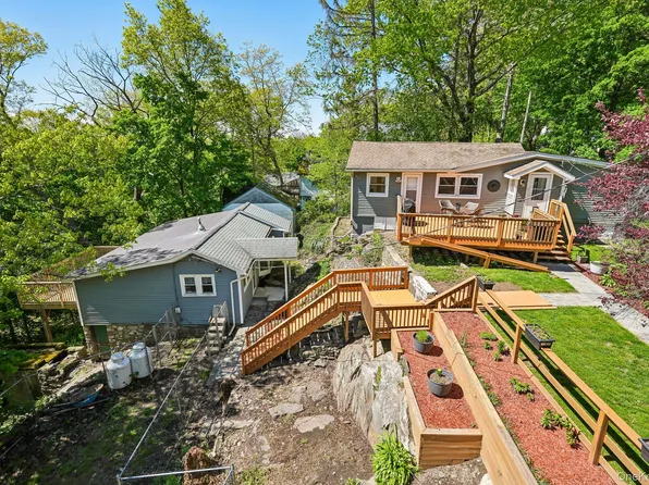 59 Deer Trail S, Greenwood Lake, NY 10925