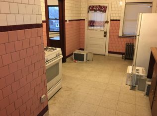 322 Howard St APT 2, East Pittsburgh, PA
