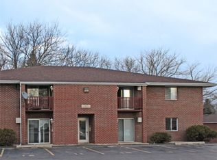 125 Cimarron Ct #D, Oshkosh, WI 54902