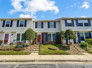 229 Water Oak Dr, Pineville, NC