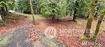 4th image of 540 E Dartmoor Drive