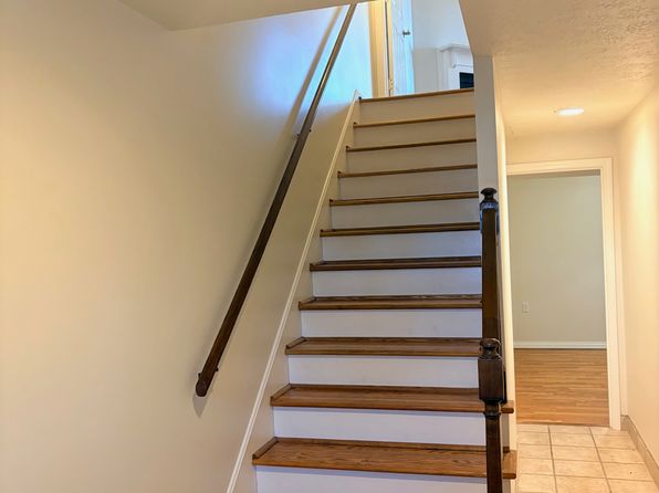 25 Gardiner Ct