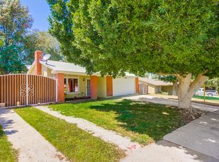 2382 Mesquite Ln, Corona, CA 92882