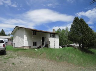 1015 S Monroe St, Republic, WA 99166