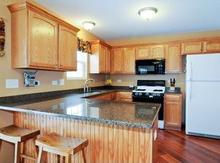 356 Amaryllis Ct, Romeoville, IL 60446