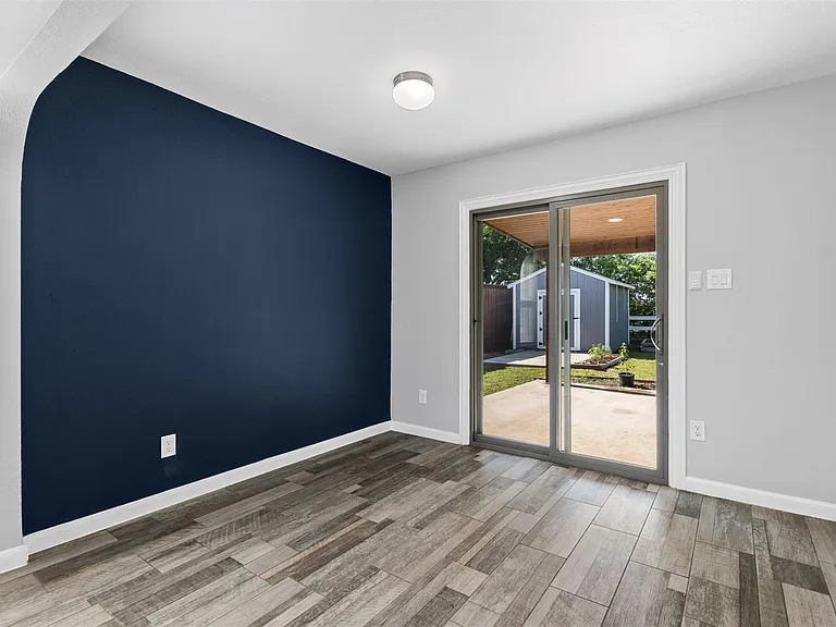 308 Deer Run Dr — Photo 27