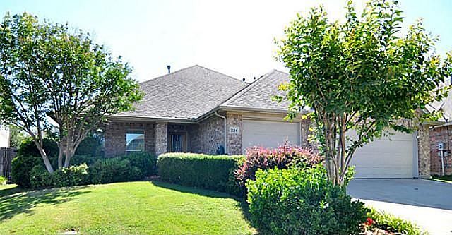 1st image of 221 Red Bluff Dr