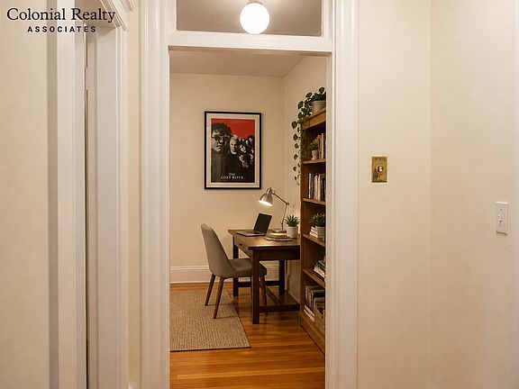 3rd image of 12 Orkney Rd #32
