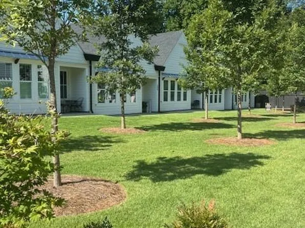 308 Chardonnay Way, Woodstock, GA 30188