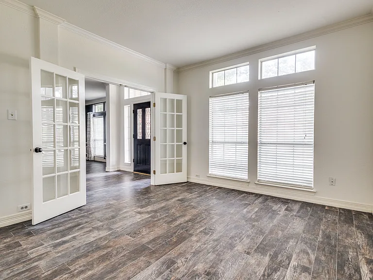 200 Bob O Link Dr — Photo 11