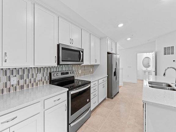 Chef-inspired kitchen