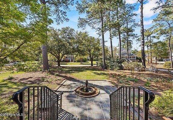2nd image of 609 Sandfiddler Pointe Road