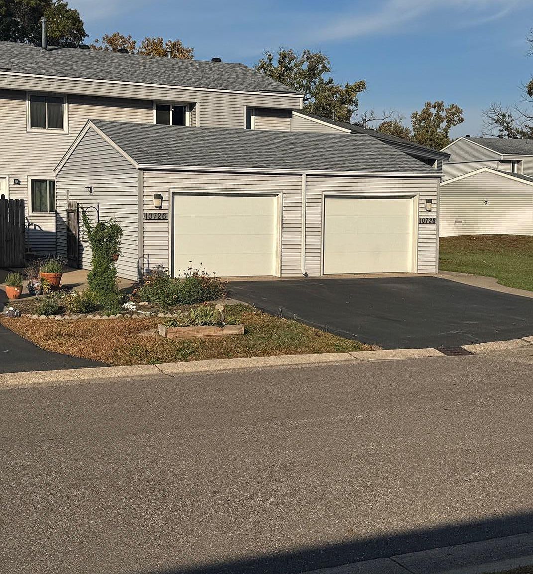 Soleil♡ 10728 Ilex St NW, Coon Rapids, MN 55448 | Zillow