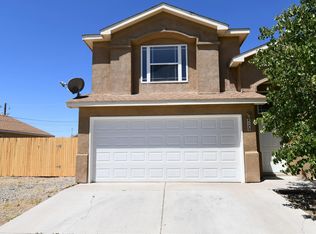417 Crestview Dr SW, Albuquerque, NM 87105