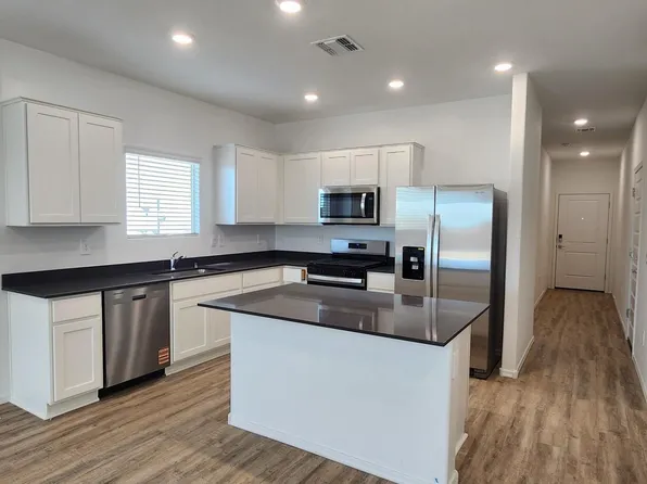 12076 E Patricia Ann Dr, Vail, AZ 85641