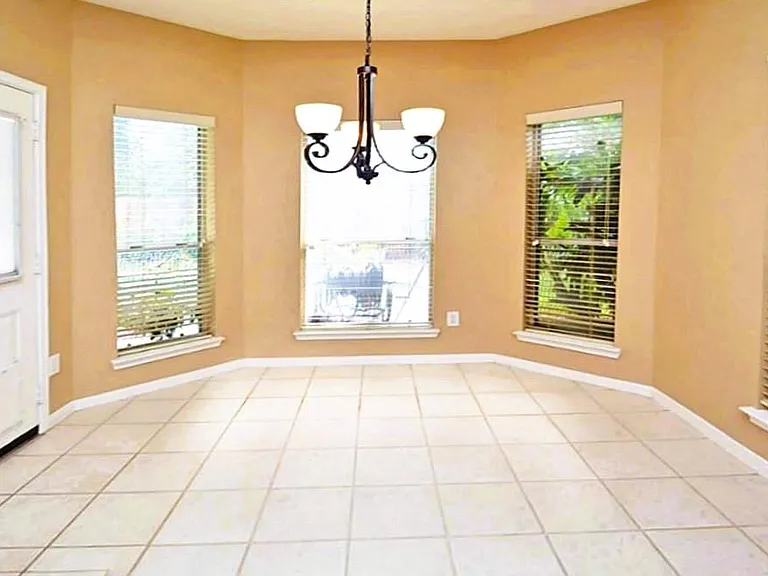 21523 Santa Clara Dr — Photo 12