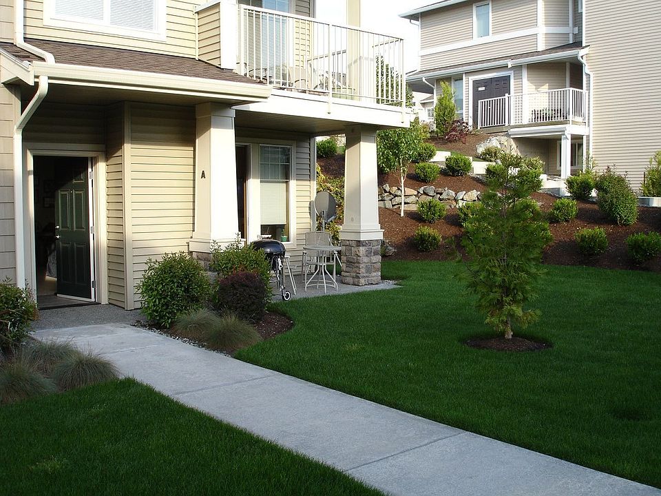 Ground floor end unit