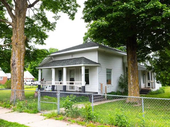 210 N Maple St, Mancelona, MI 49659