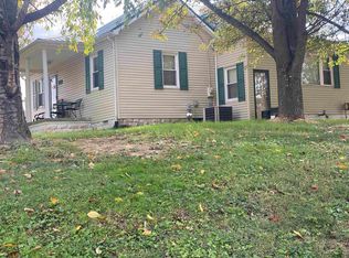 812 Powell Ln, Flatwoods, KY 41139