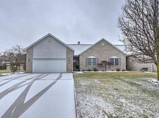 5625 E Timberlake Dr, Decatur, IL 62521