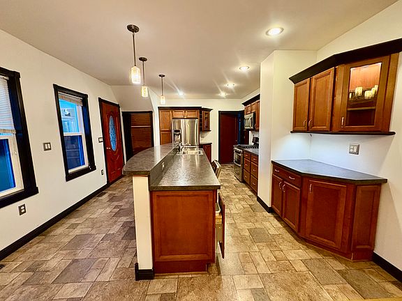 3rd image of 14 Palmer Pl