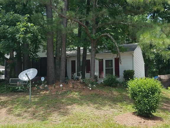 3rd image of 2700 De Mille St
