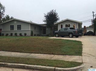2411 Glenn St SW, Huntsville, AL 35801